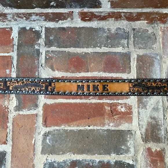Tooled leather belt with acorns & leaves design and “MIKE” on back - Picture 2 of 12